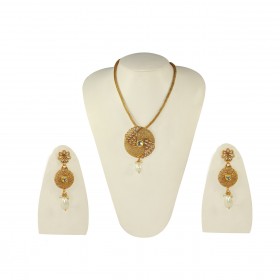 Beautiful Indian design of Antique Necklace set with new style Kundan earring